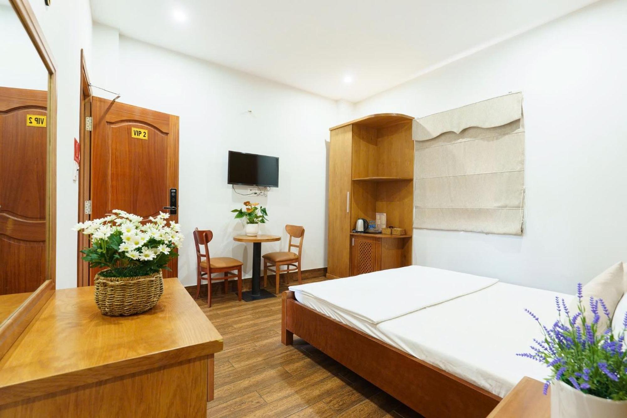 Nguyen Thai Ii Khách sạn *