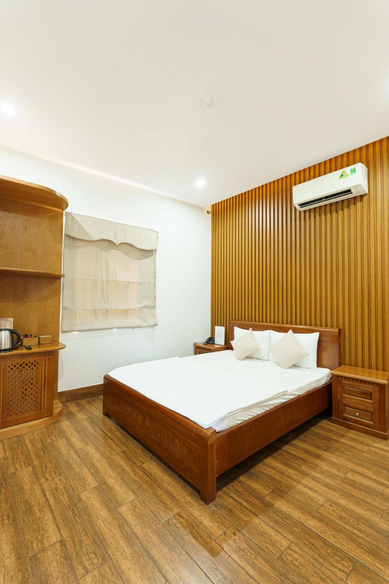 Nguyen Thai Ii Khách sạn TP. Hồ Chí Minh